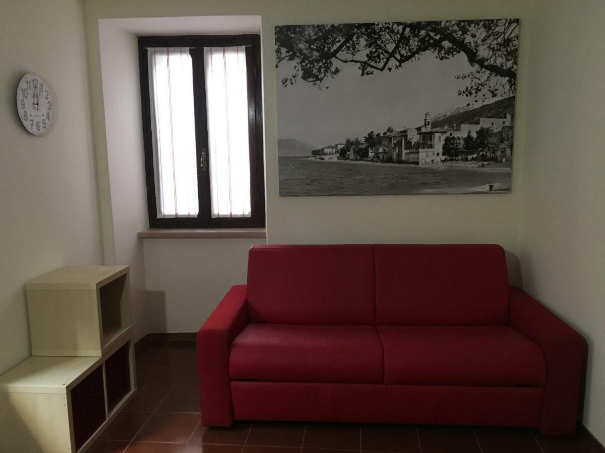 Vicolovolta16 Apartment Тори дел Бенако Екстериор снимка